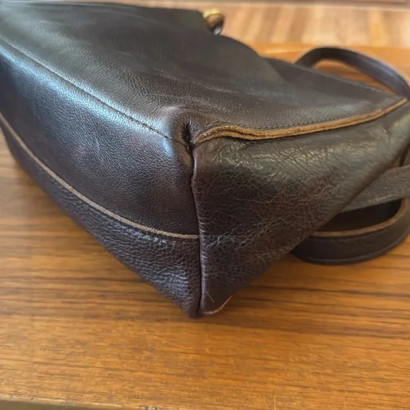 Portland Leather Goods Triangle Bag with matching crossbody strap, Cold Brew EUC - Picture 8 of 9